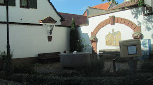 Kriegsheim - Fountain.jpg